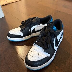 Nike Black and White Shoes with Blue Highlights